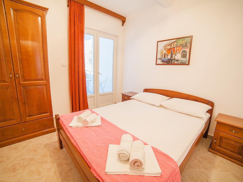 Apartments Ivan Petrovac Room photo