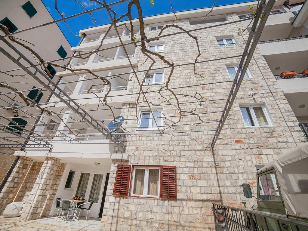 Apartments Ivan Petrovac Exterior photo