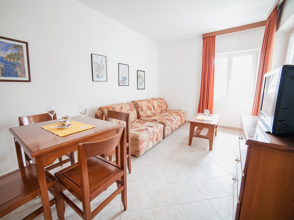 Apartments Ivan Petrovac Room photo