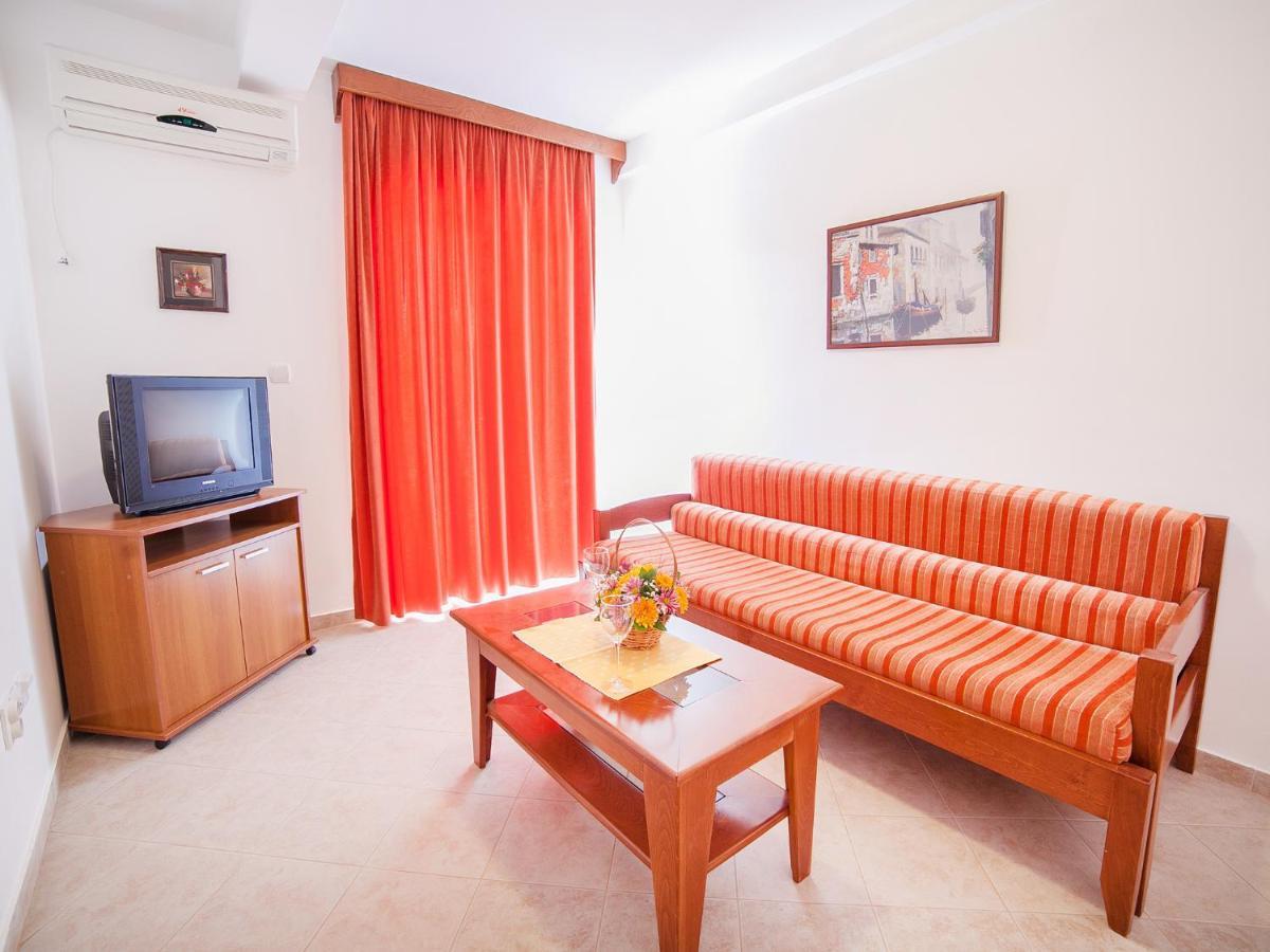 Apartments Ivan Petrovac Room photo